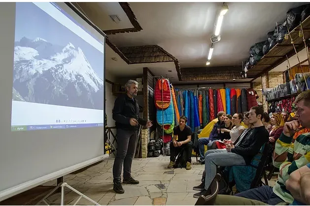 登山装备：以攀登厄尔布鲁士山为例讲解装备选择原则